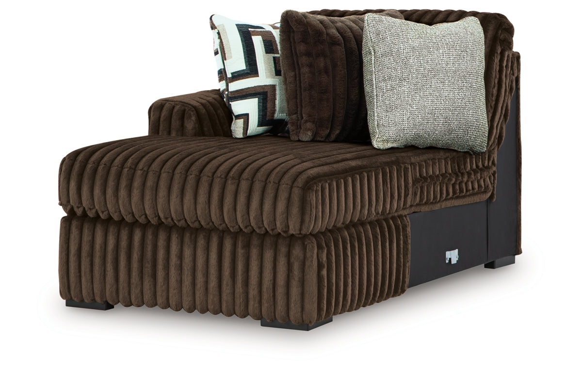 Midnight-Madness 3-Piece Sectional with Chaise