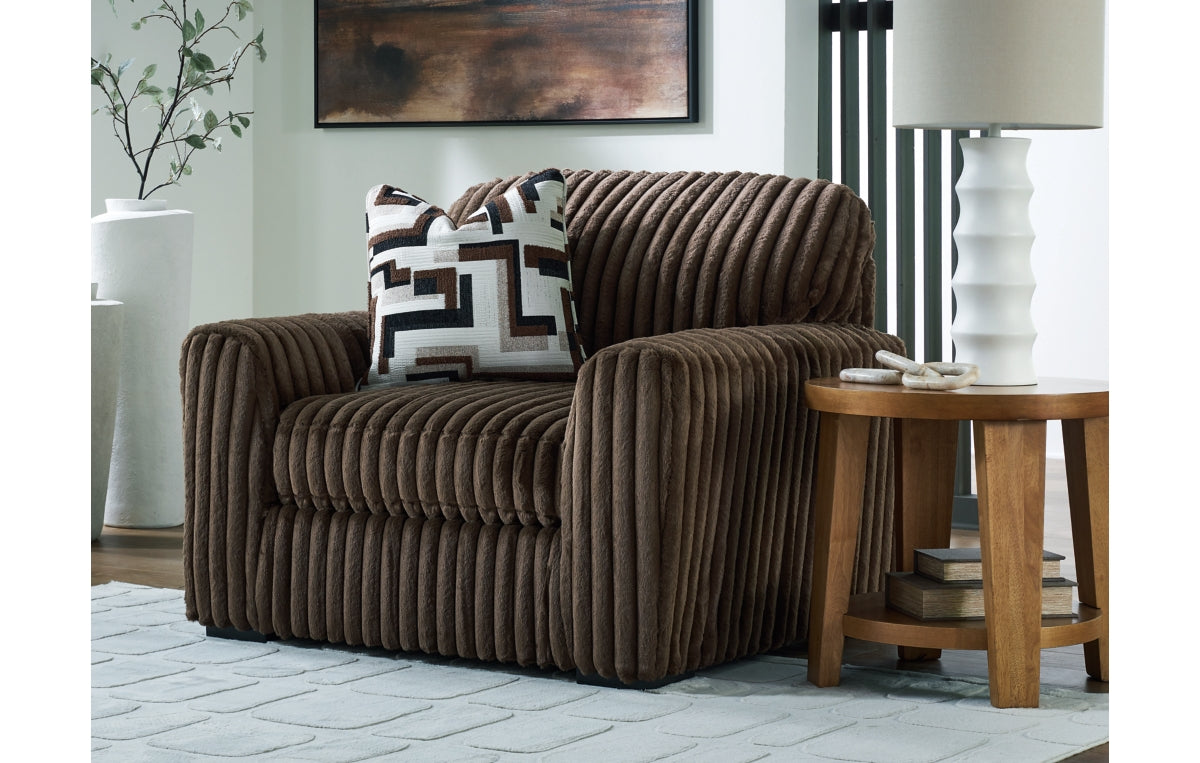 Midnight-Madness Oversized Chair
