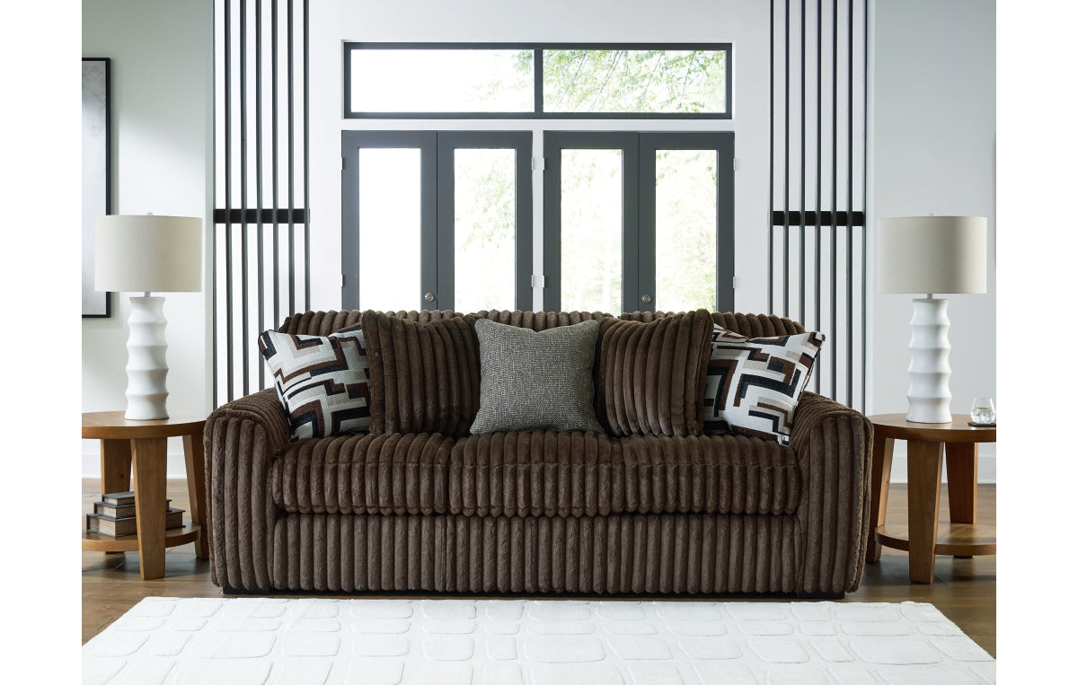 Midnight-Madness Sofa