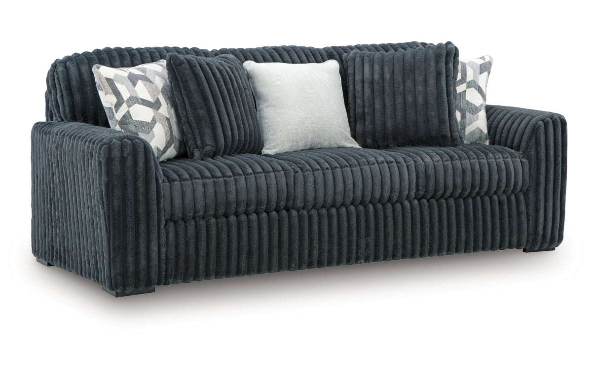Midnight-Madness Sofa