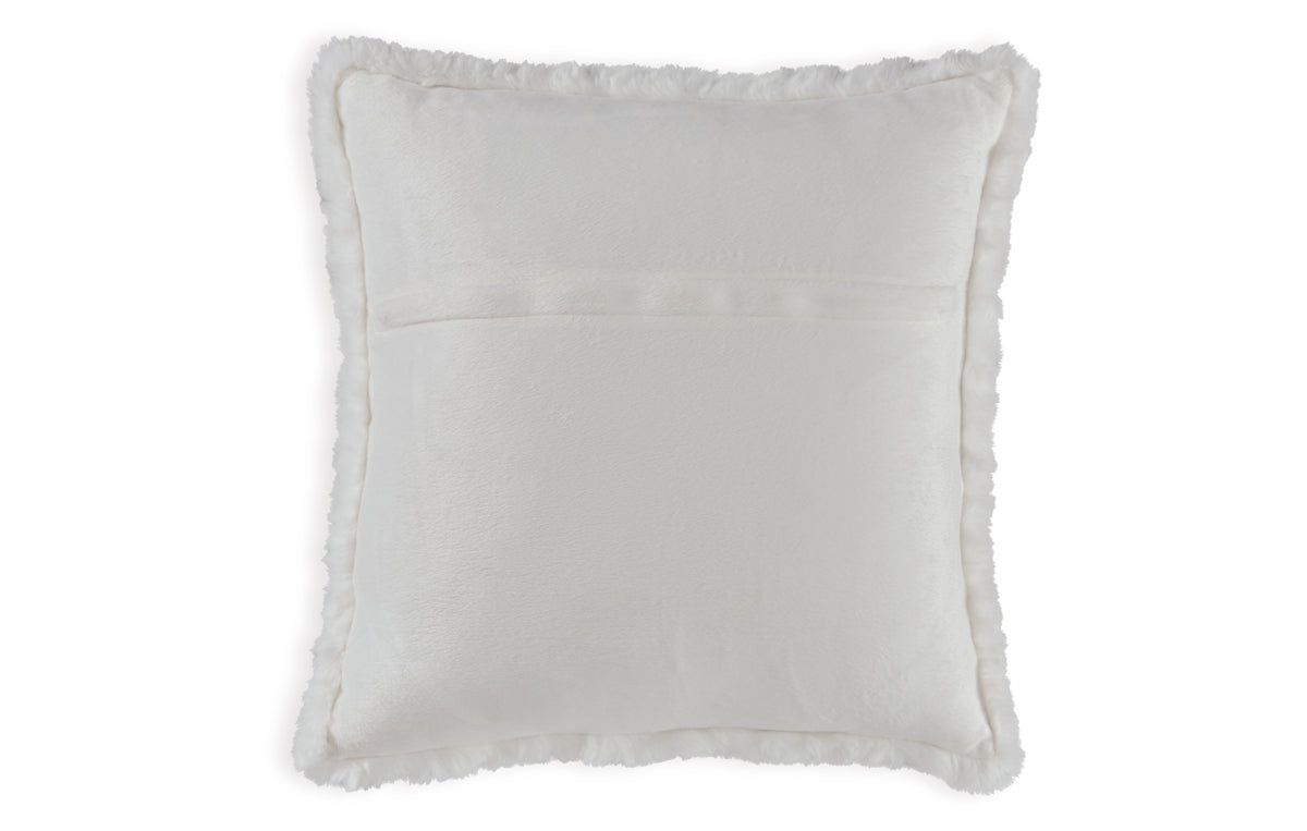 Gariland Pillow