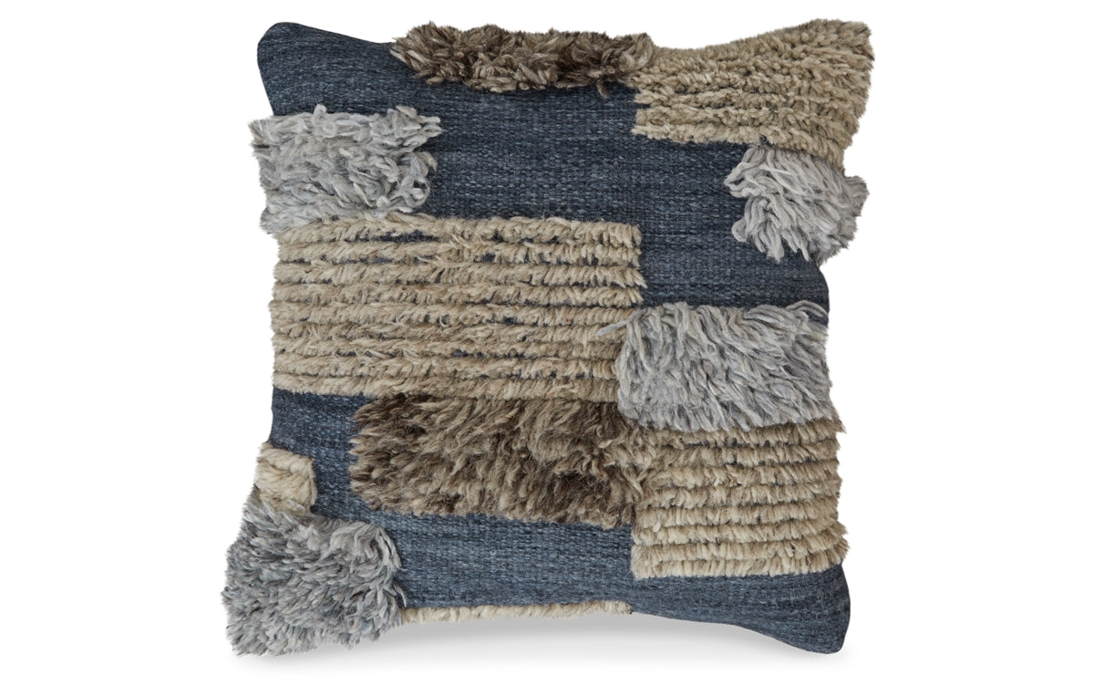 Gibbend Pillow (Set of 4)