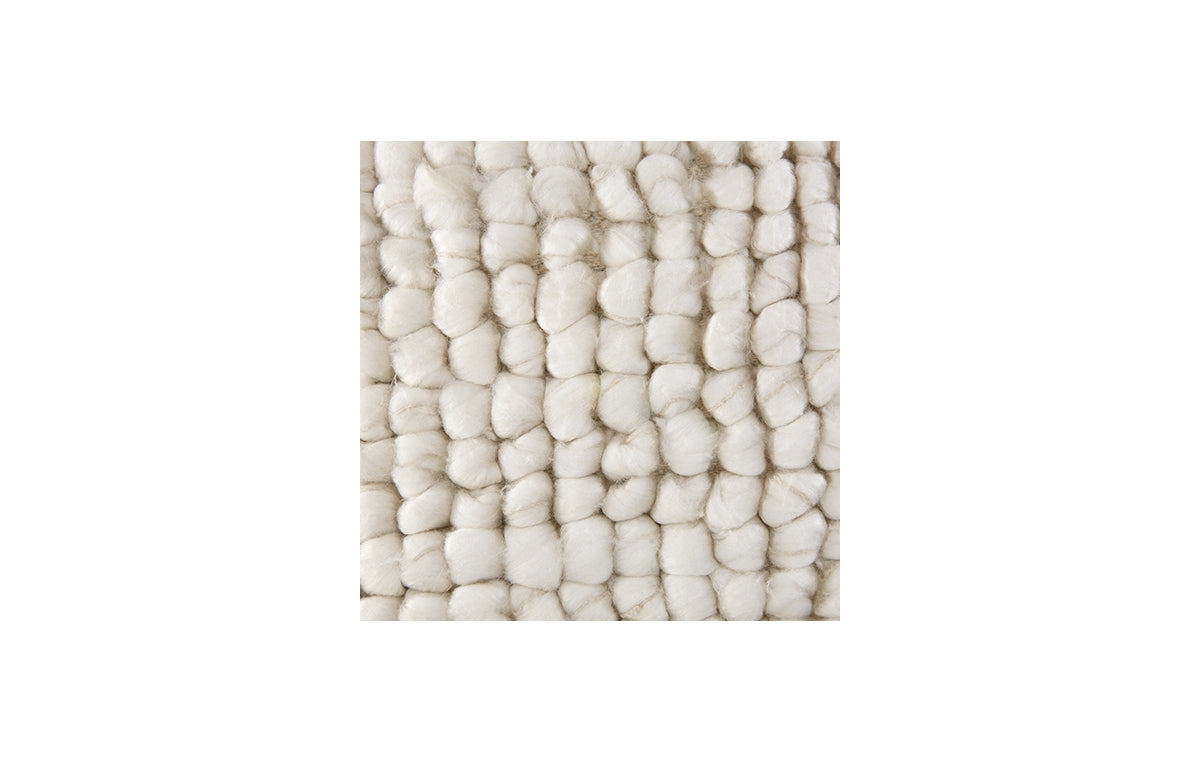 Aavie Pillow