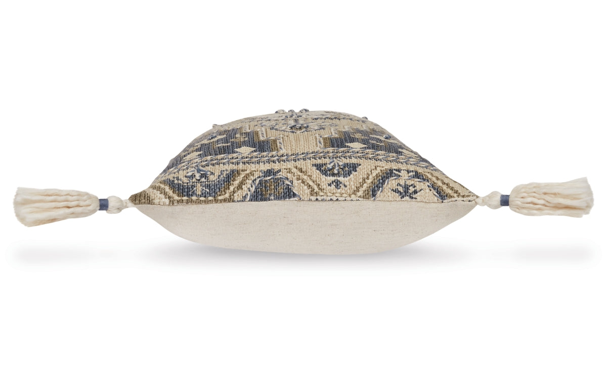 Winbury Pillow (Set of 4)