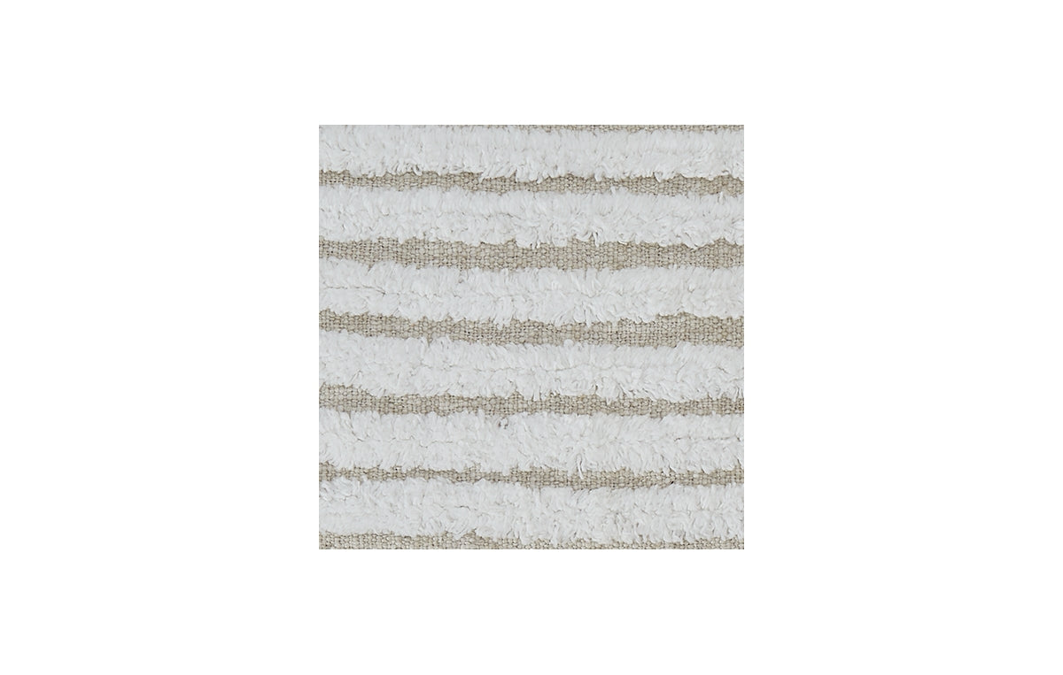 Farissen Pillow (Set of 4)
