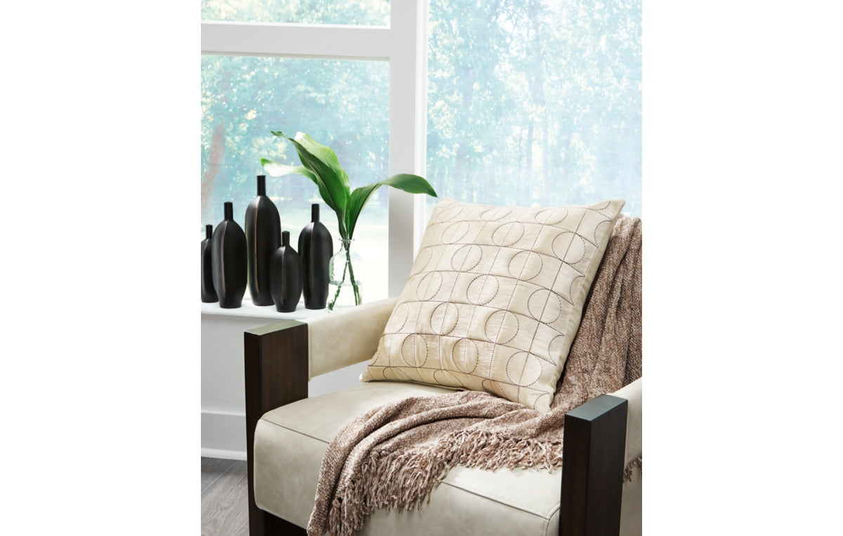 Kydner Pillow (Set of 4)