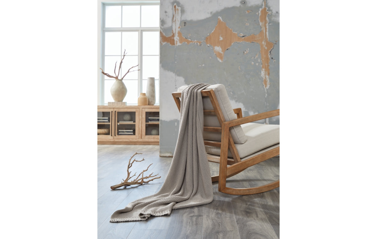 Gayelery Throw (Set of 3)