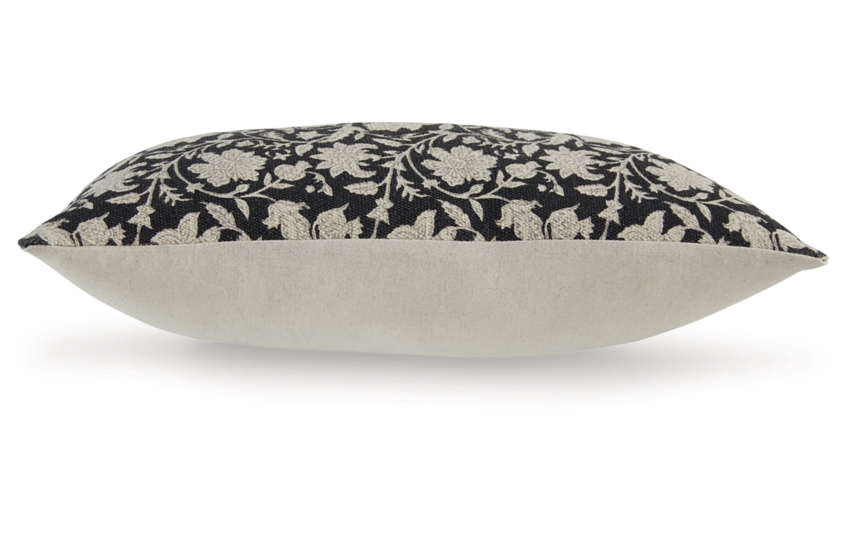 Alanderson Pillow (Set of 4)