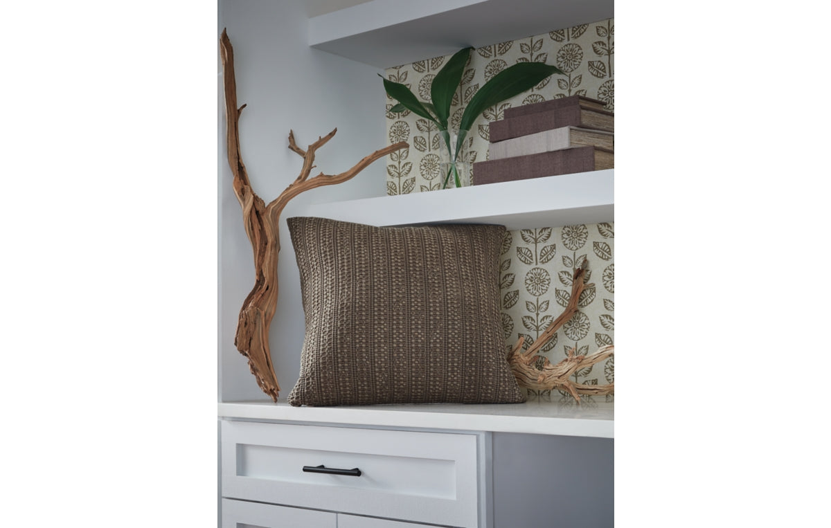 Landcher Pillow (Set of 4)