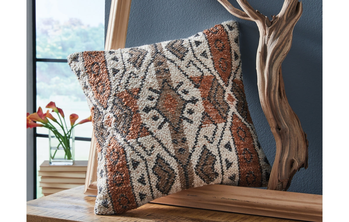 Kierenworth Pillow (Set of 4)