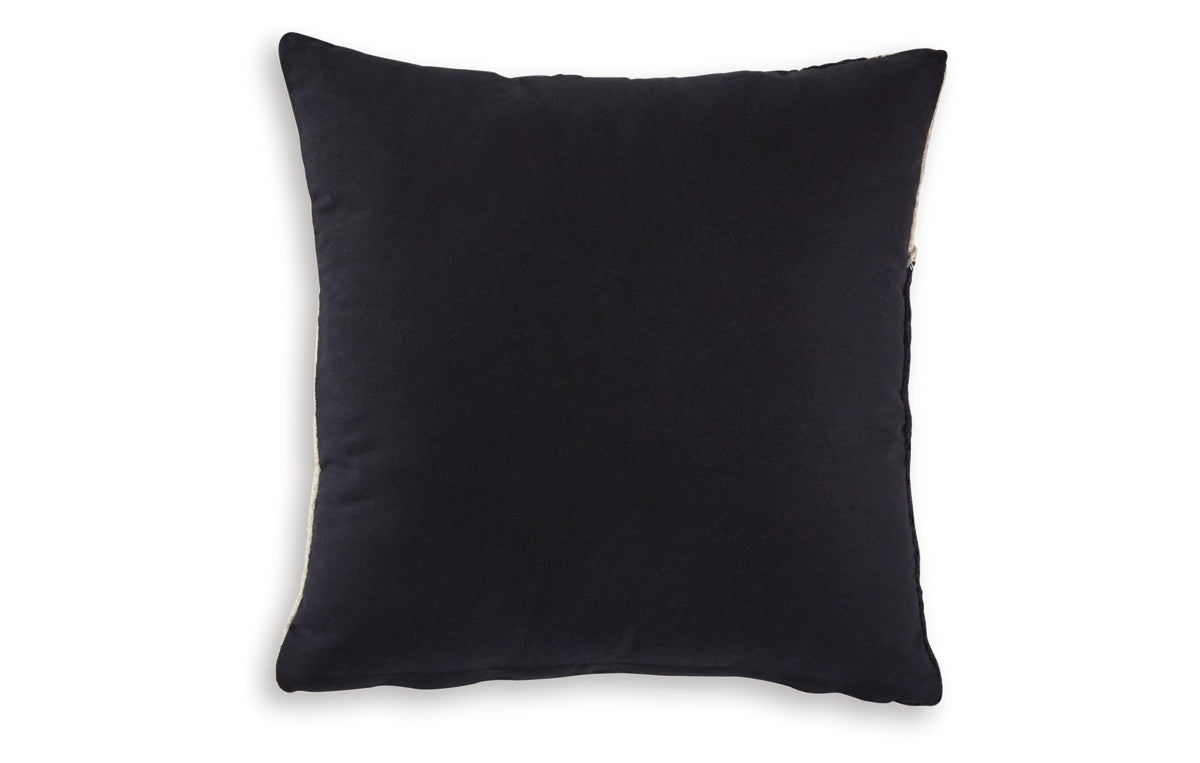 Veerbank Pillow (Set of 4)