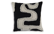 Veerbank Pillow (Set of 4)