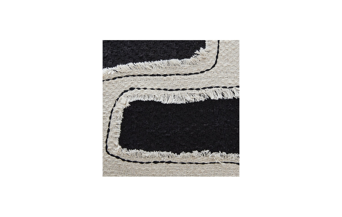 Veerbank Pillow (Set of 4)
