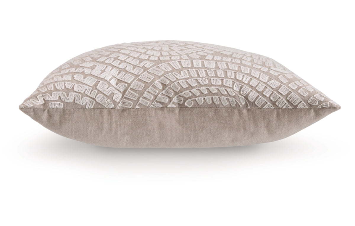 Cortlen Pillow (Set of 4)