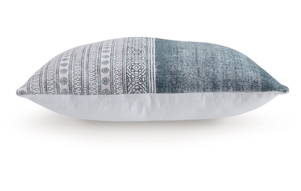 Harperville Pillow (Set of 4)