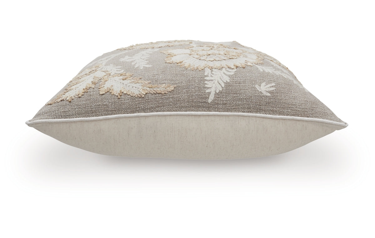Viveka Pillow (Set of 4)