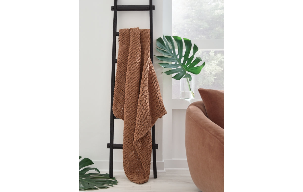 Chaddon Throw (Set of 3)