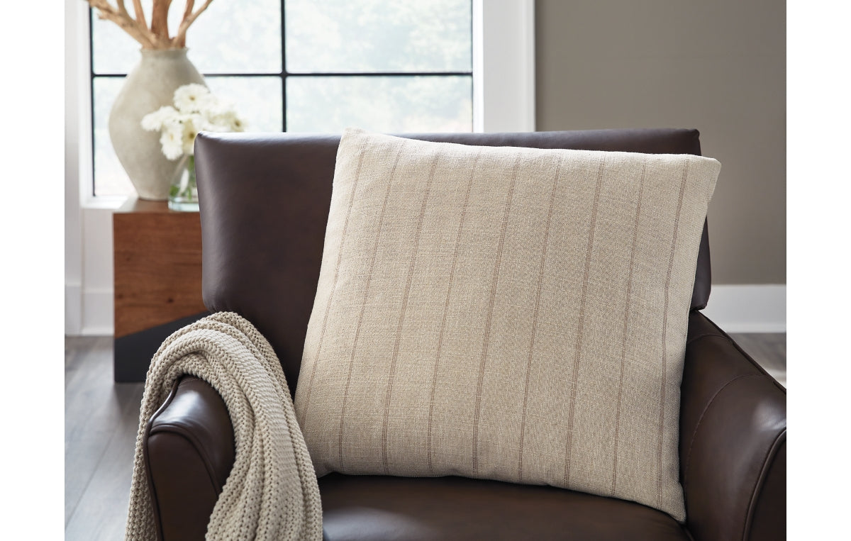 Valwick Pillow (Set of 4)