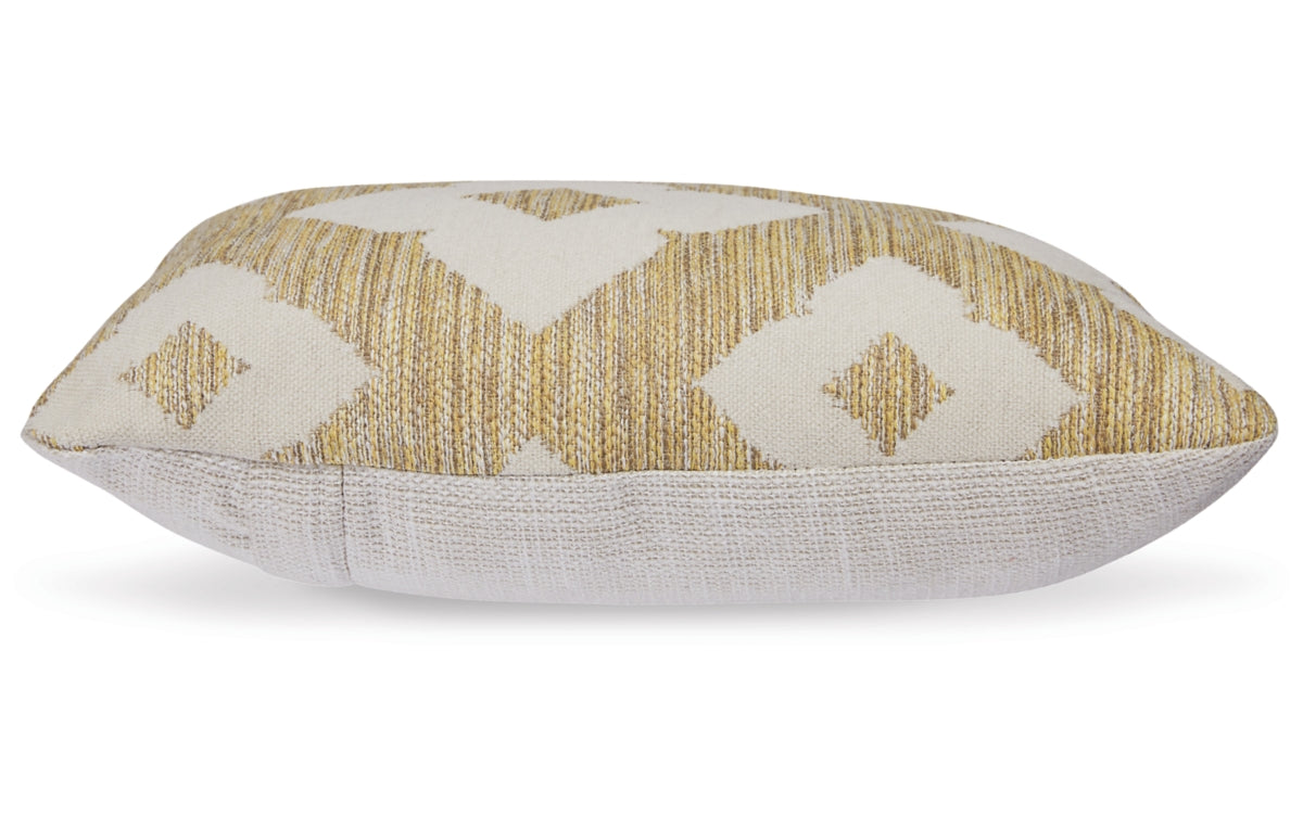 Brockner Next-Gen Nuvella Pillow (Set of 4)