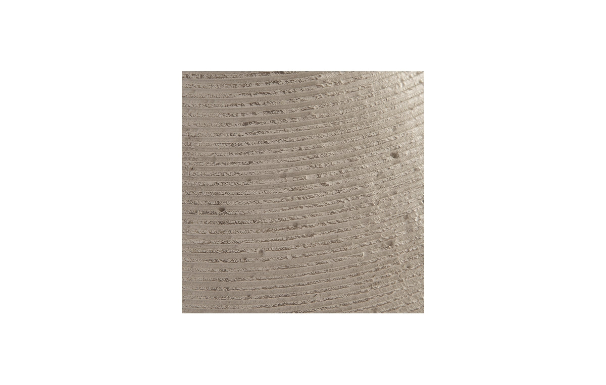 Hannela Vase