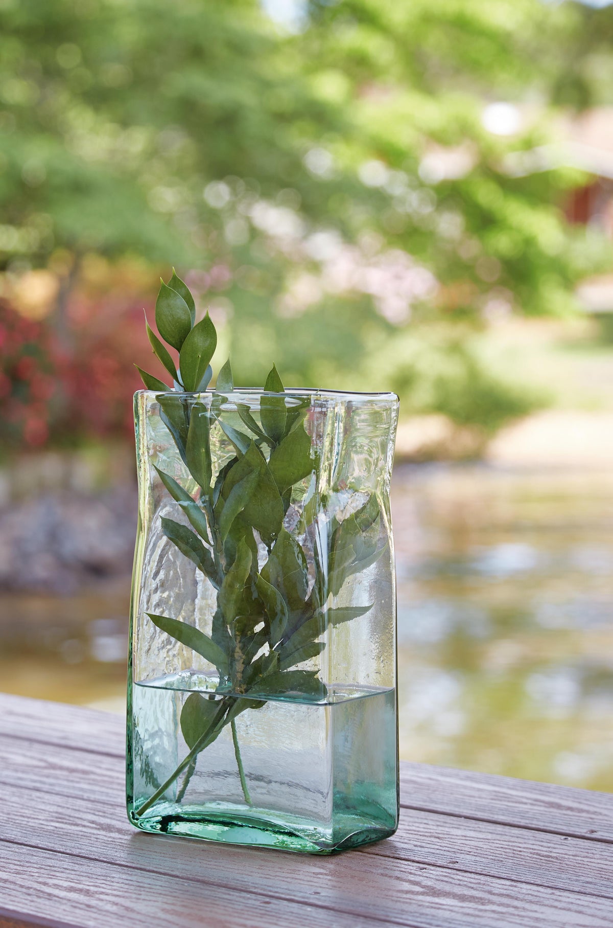 Taylow Indoor/Outdoor Vase (Set of 3)
