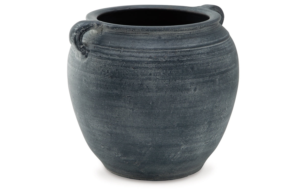 Meadie Vase
