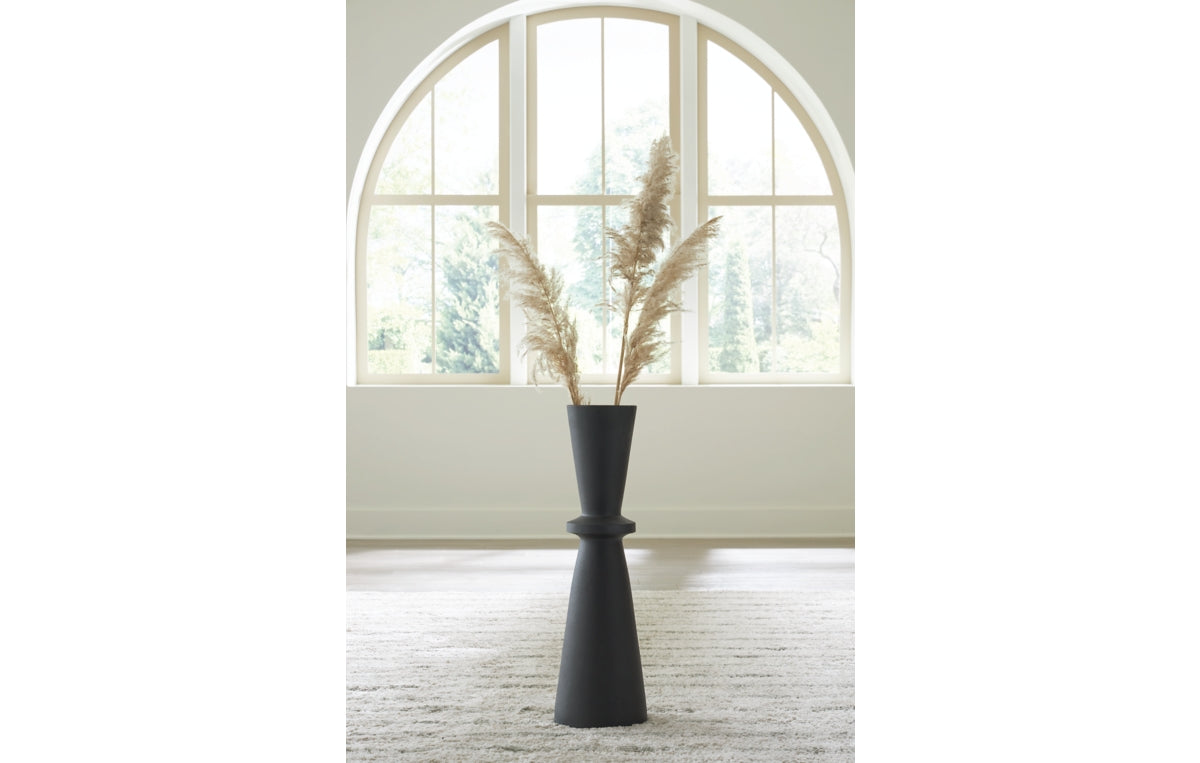 Collisten Vase