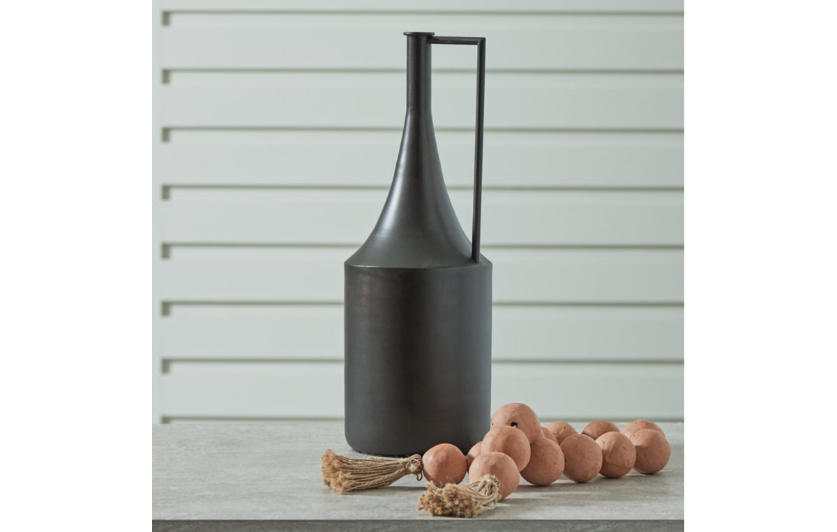 Zainforth Vase