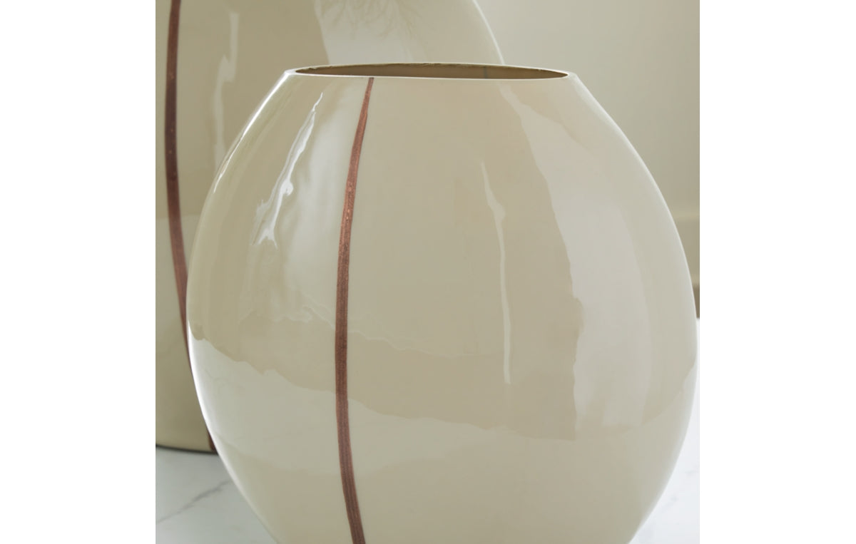 Sheabourne Vase