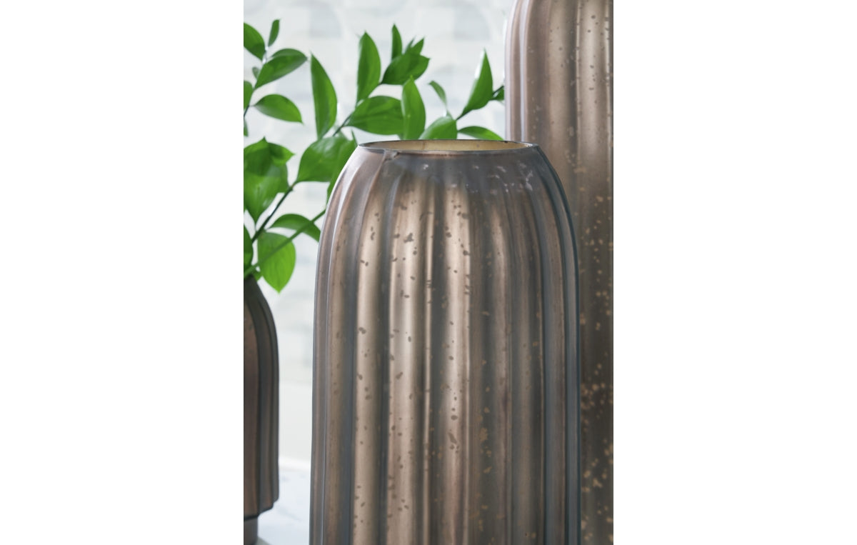 Briarcott Vase