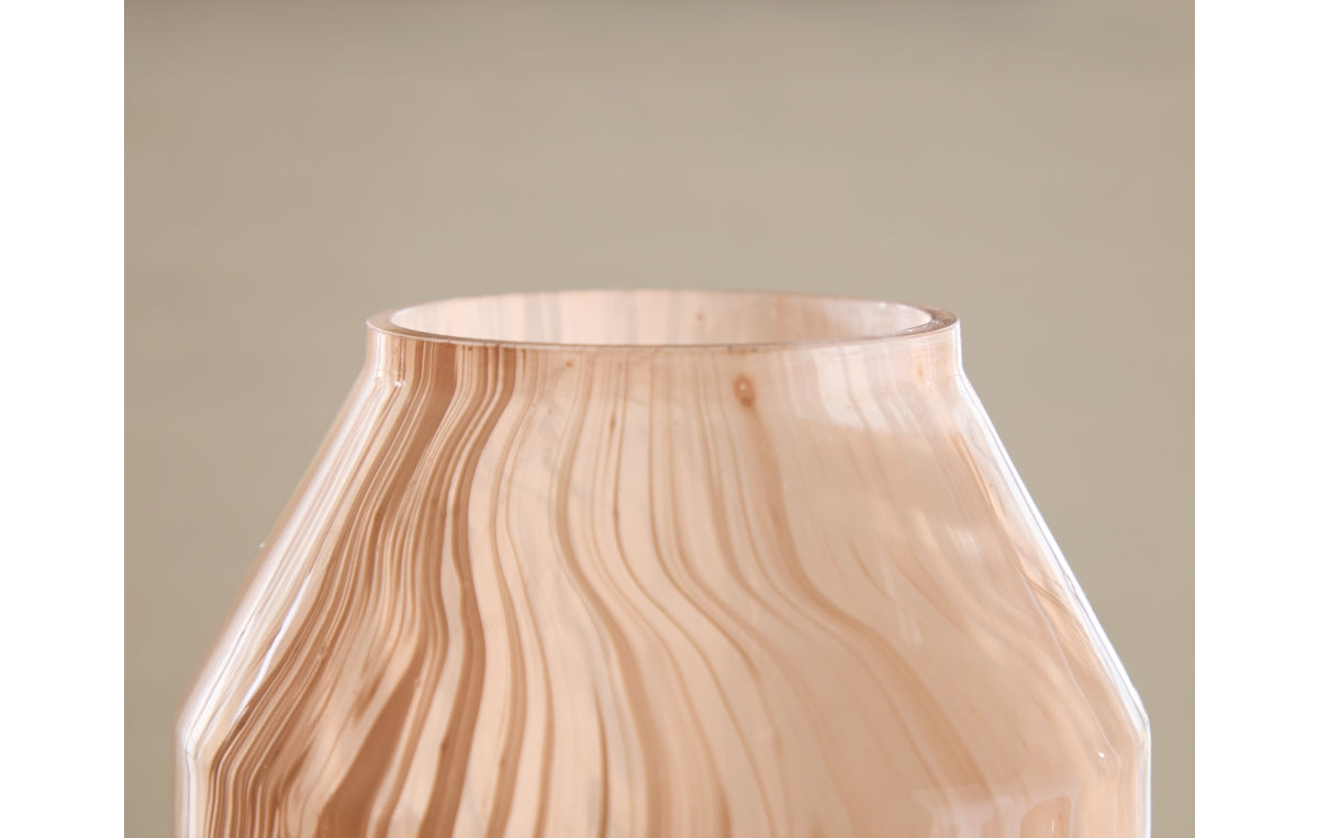 Dushby Vase