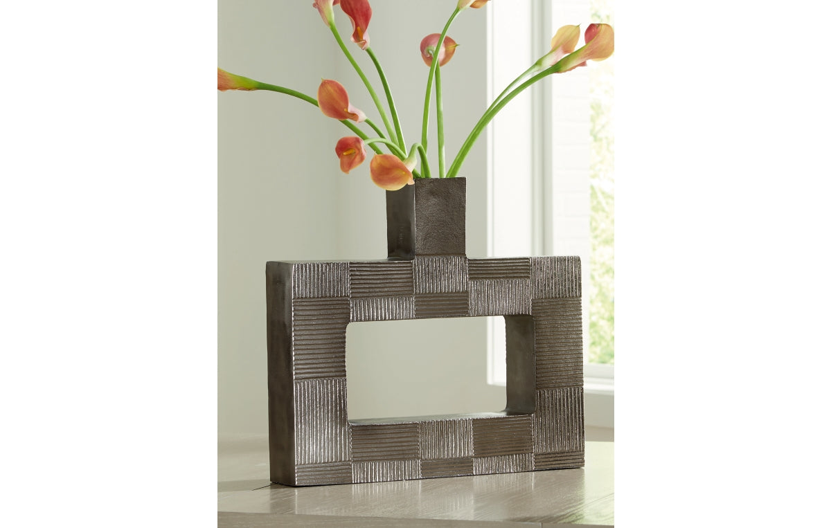 Wrengrove Vase
