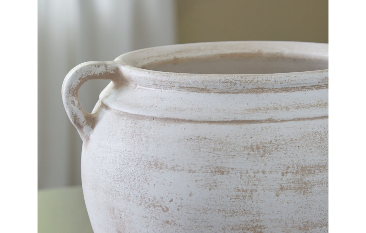 Meadie Vase