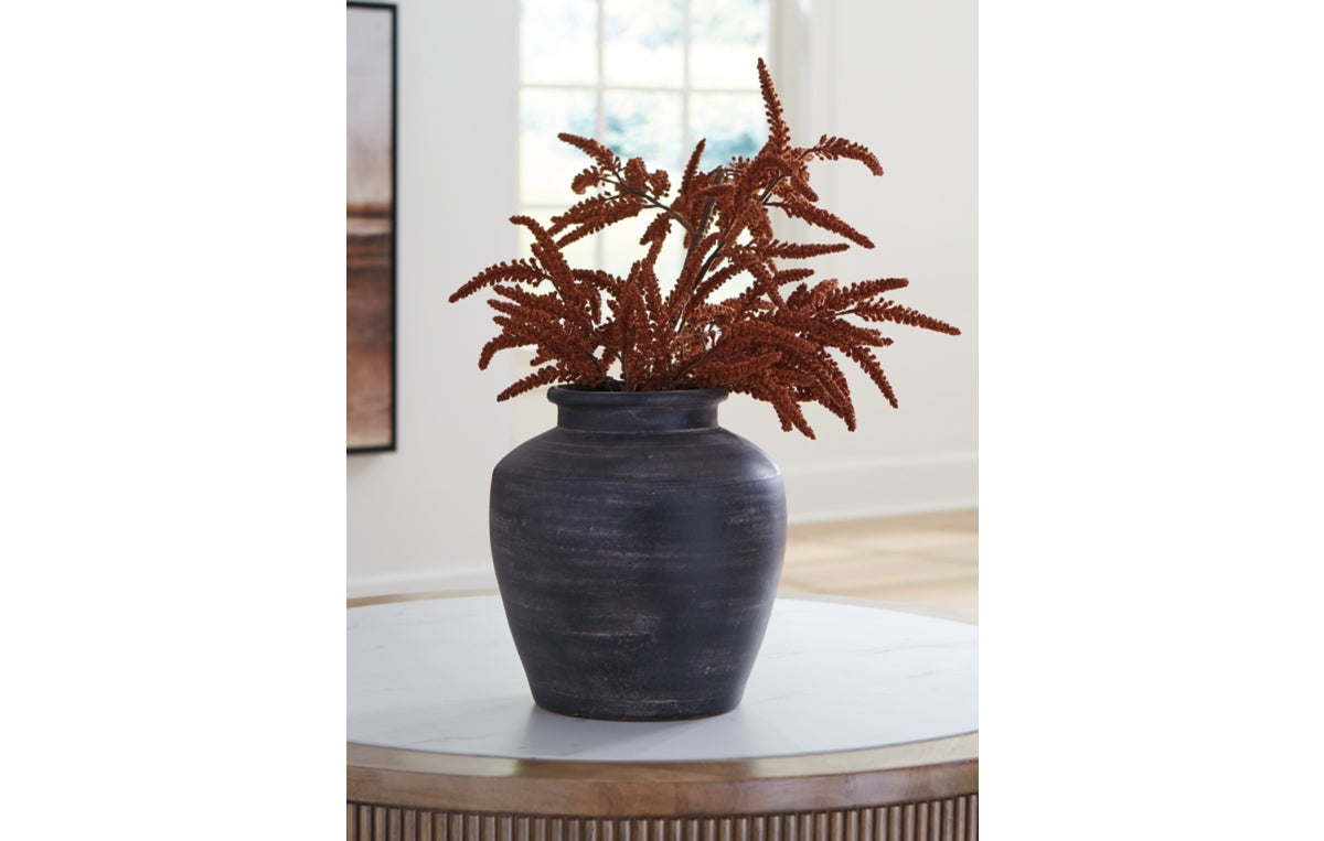 Meadie Vase