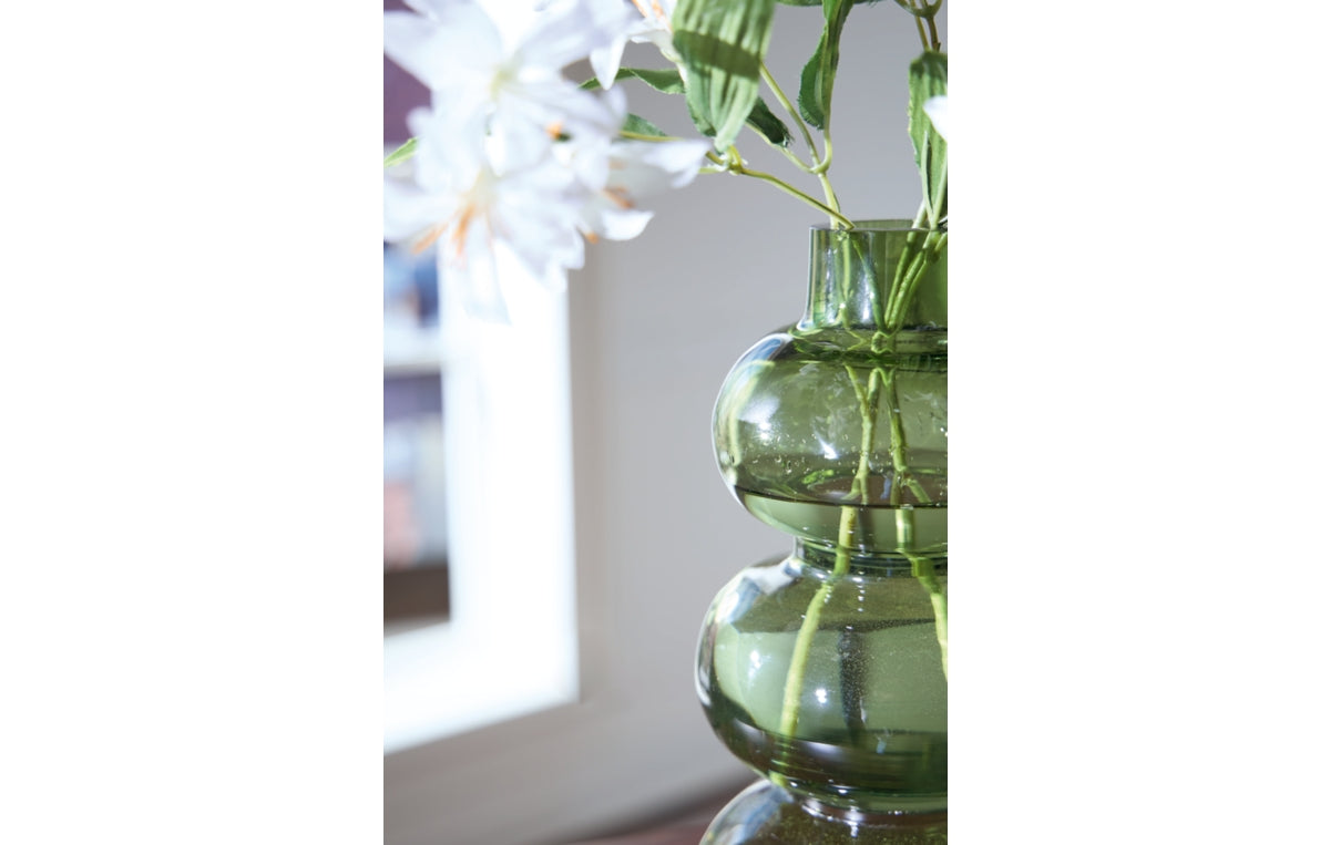 Renethorne Vase