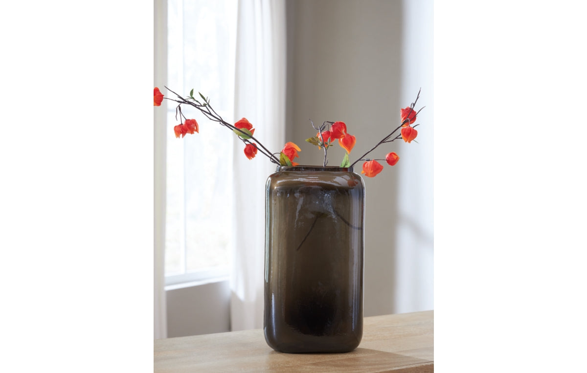 Sumner Vase