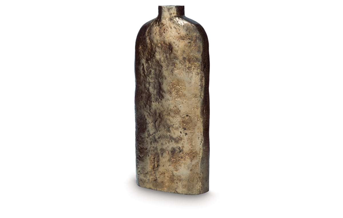 Wallmond Vase