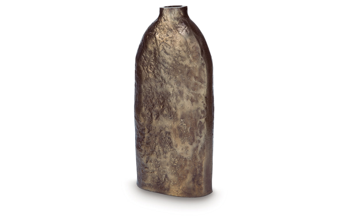 Wallmond Vase