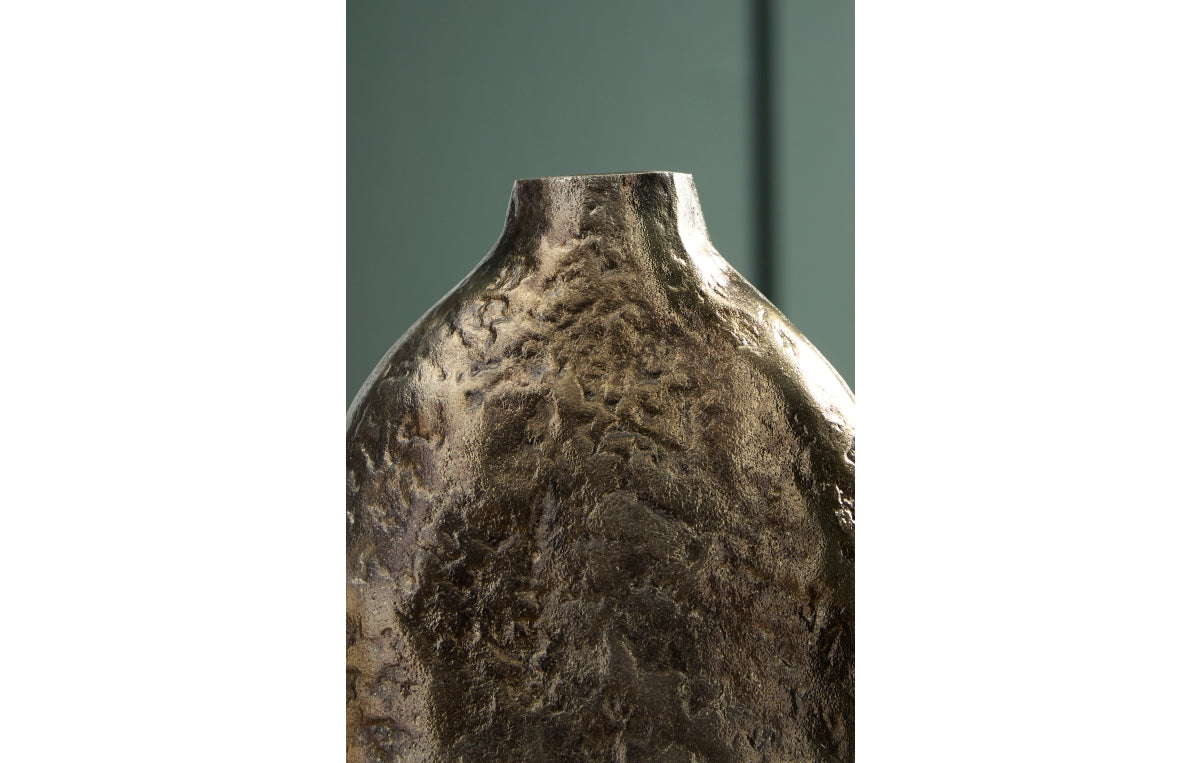 Wallmond Vase