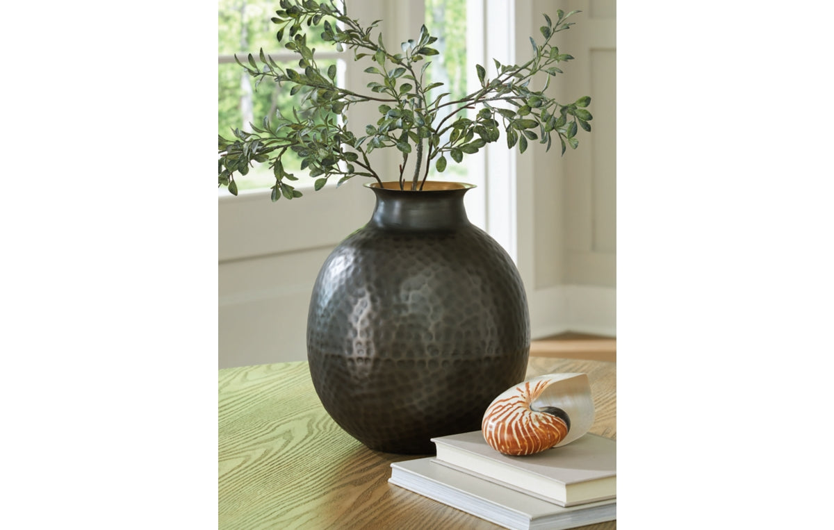 Woody Vase