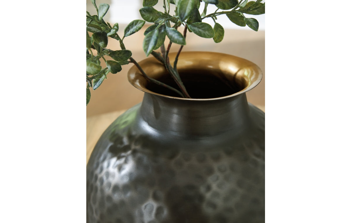 Woody Vase