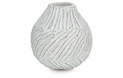 Shelvie Vase
