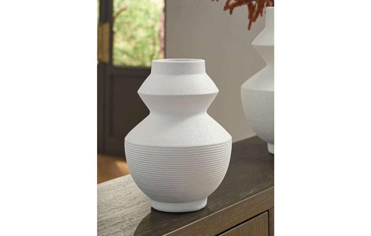 Naveen Vase