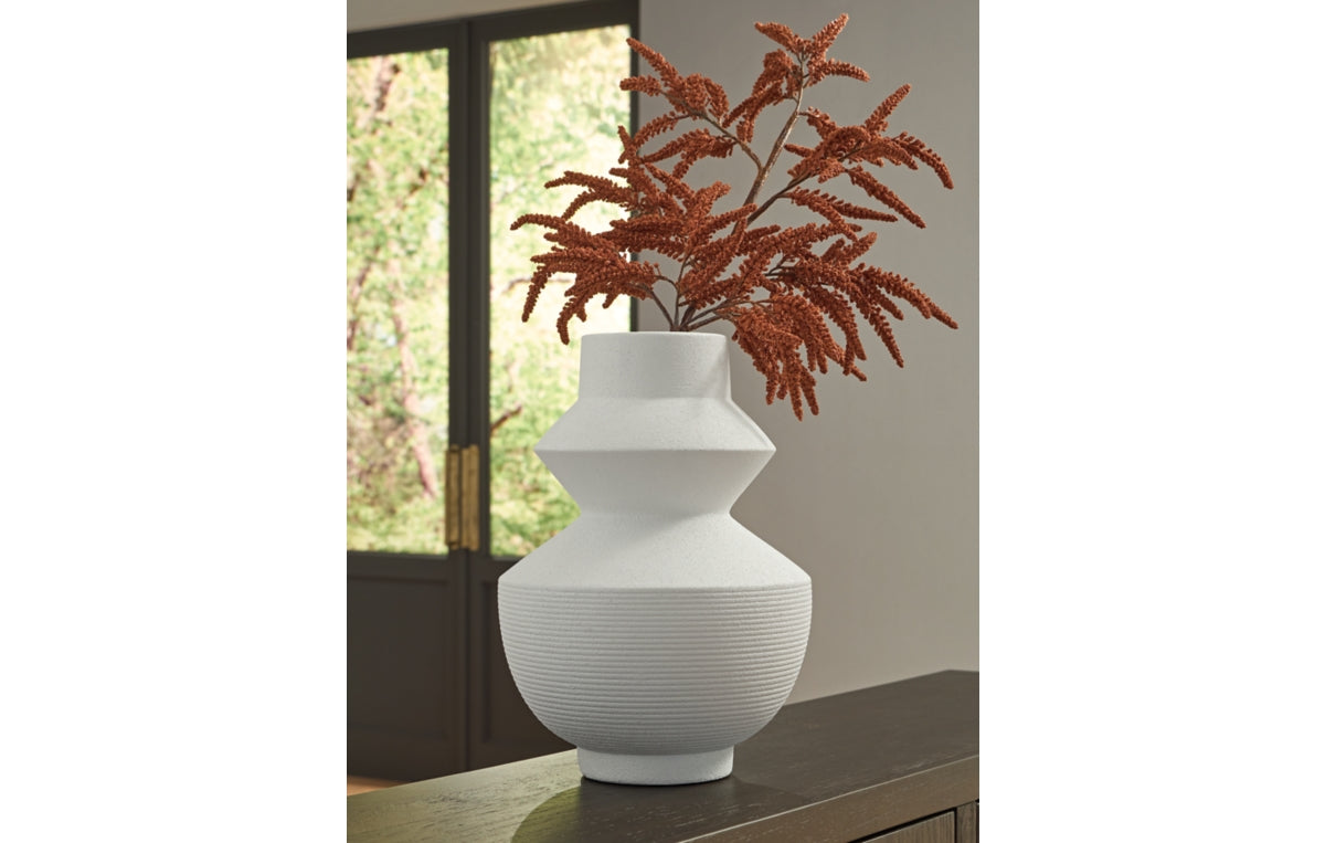 Naveen Vase