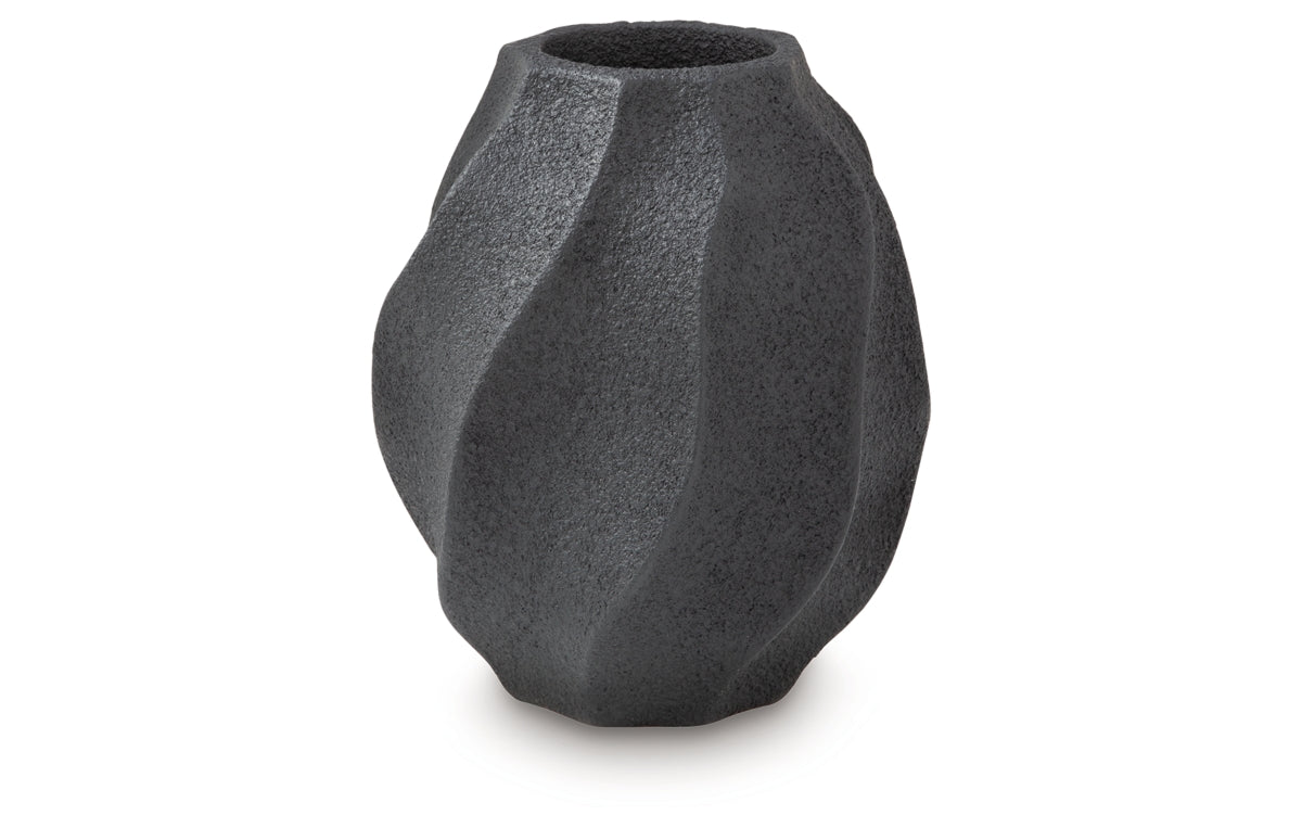Judworth Vase