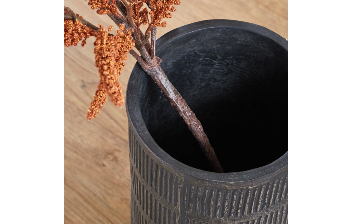 Beninworth Vase