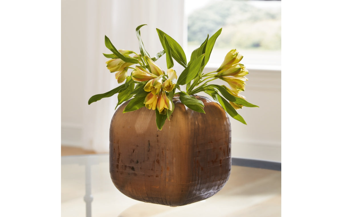 Capard Vase