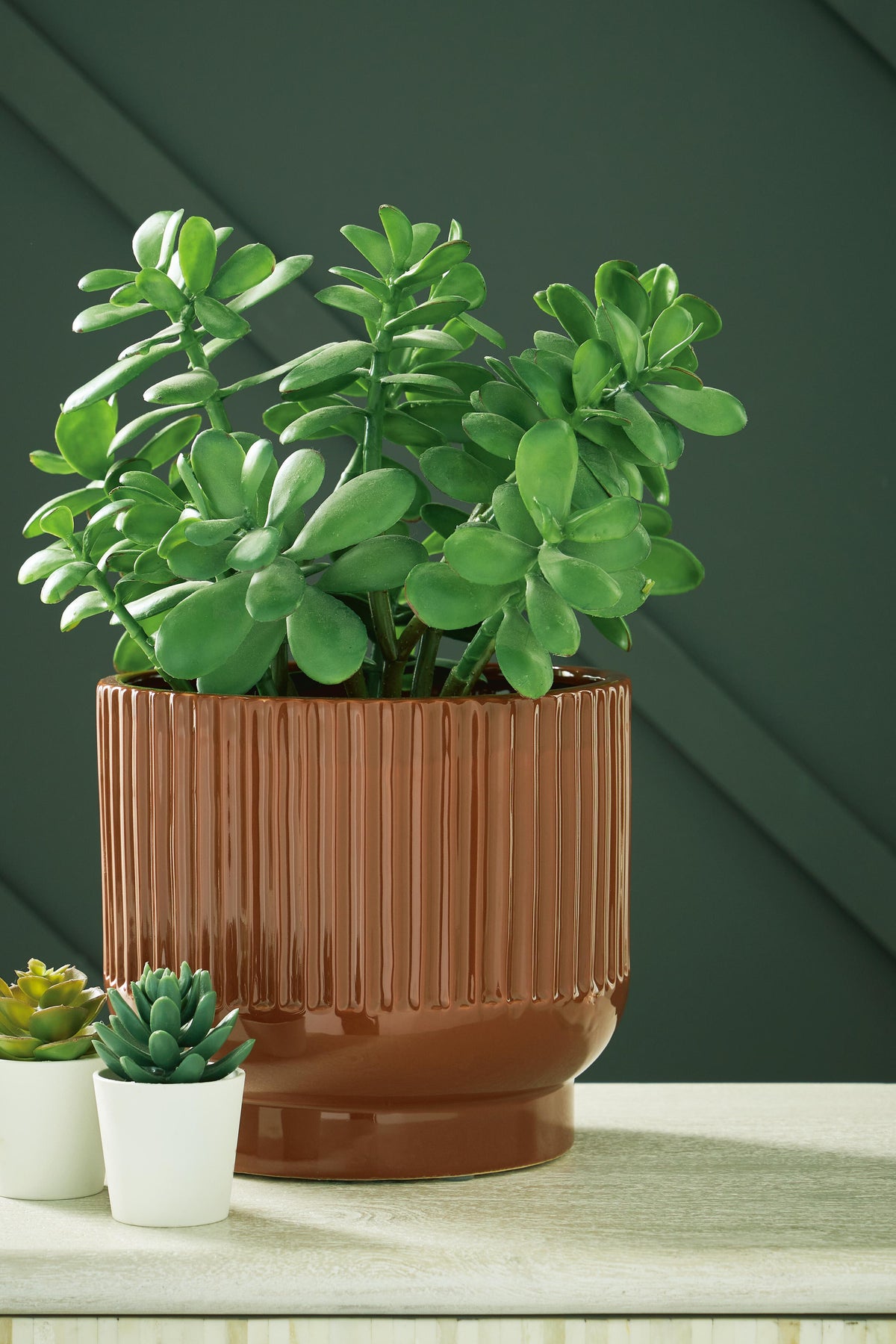 Avalyah Indoor/Outdoor Vase (Set of 2)