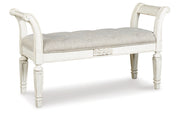 Realyn Accent Bench