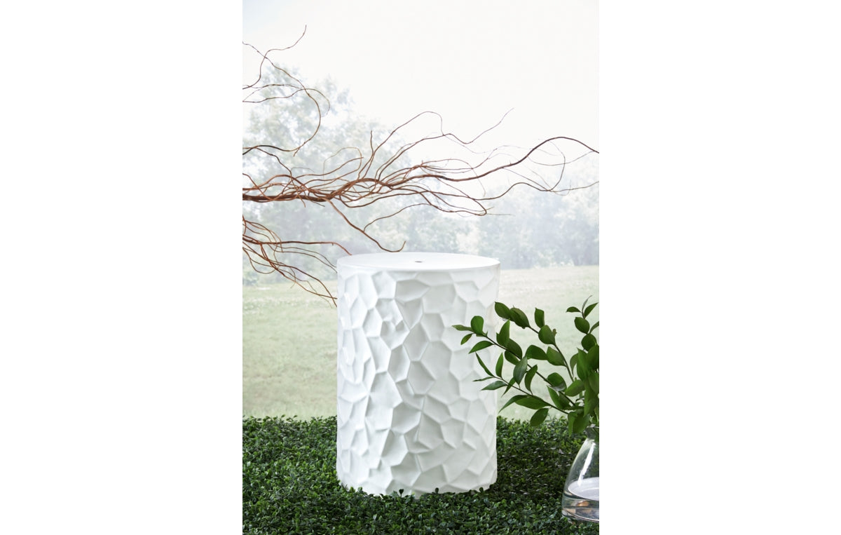 Jungrove Stool